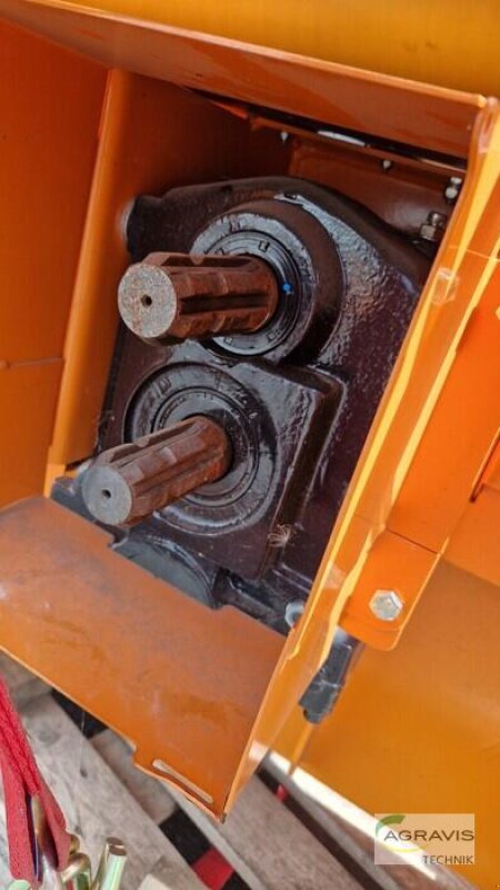 Schneepflug des Typs Hydrac SF-200-HD, Vorführmaschine in Grimma (Bild 5)