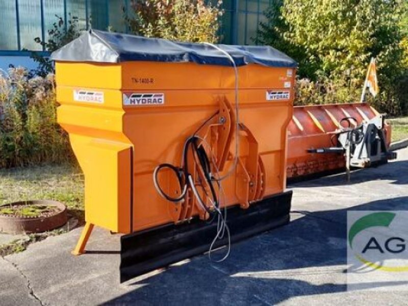 Schneepflug des Typs Hydrac TN-1400-R, Neumaschine in Lichtenau (Bild 1)