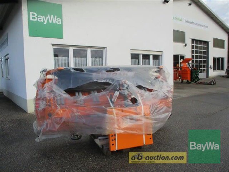 Schneepflug des Typs Hydrac U-III-320 HYDRAC  #538, Vorführmaschine in Schönau (Bild 1)