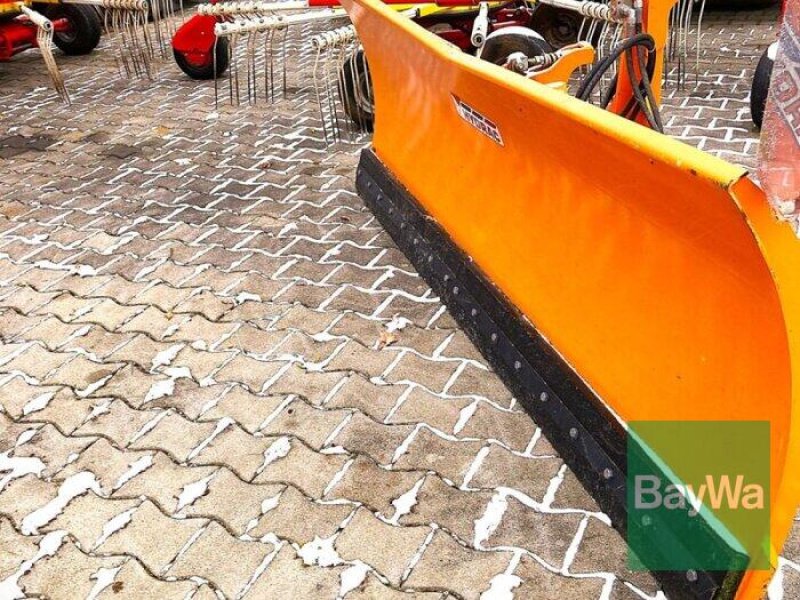 Schneepflug del tipo Hydrac Uni 270, Gebrauchtmaschine In Murnau (Immagine 1)