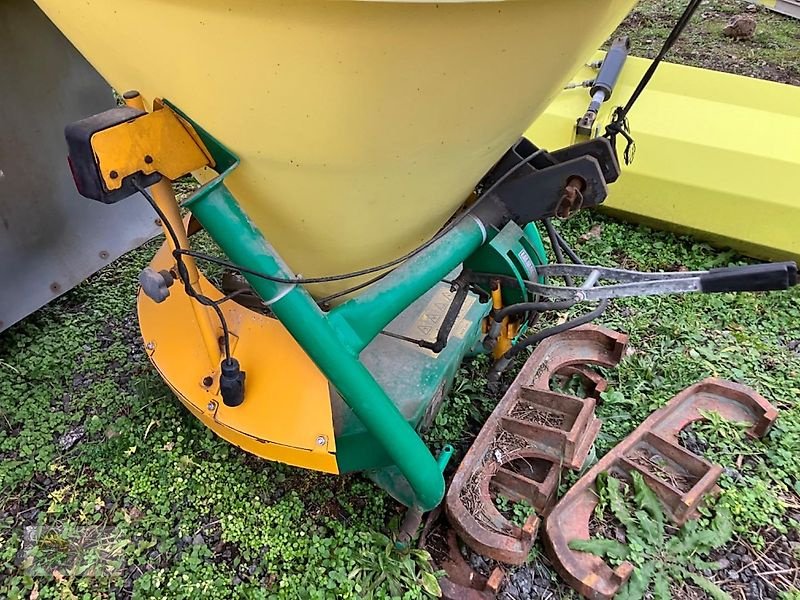 Schneepflug des Typs INO Ferti PK 500, Gebrauchtmaschine in Salsitz (Bild 2)