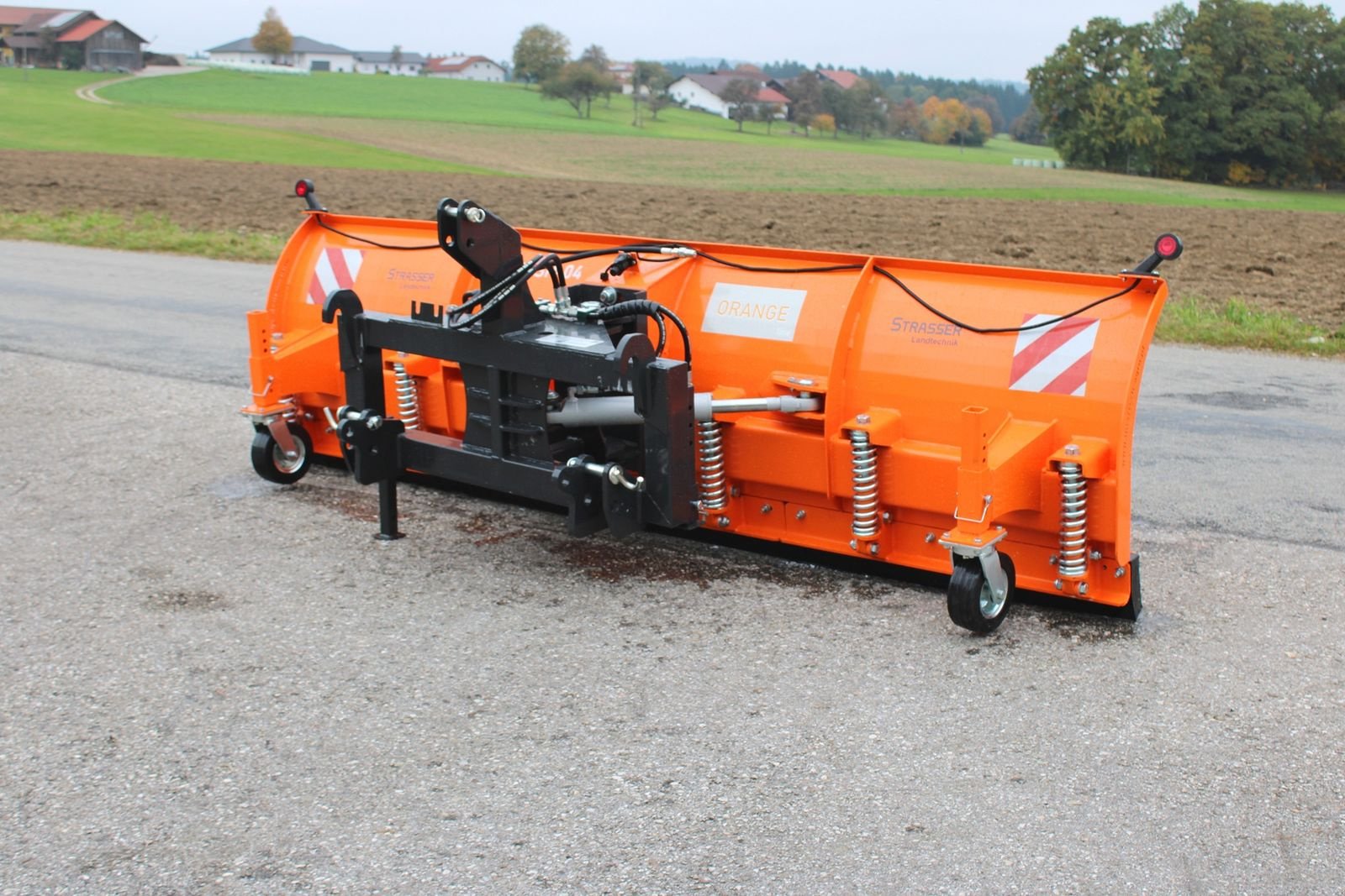 Schneepflug of the type InterTech Schneepflug, Schneeschild PSSH04, 3,0m, Neumaschine in Neukirchen am Walde  (Picture 2)