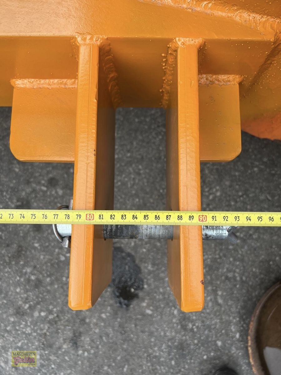 Schneepflug of the type Kahlbacher Spitzpflug mit Dreipunkt-Anbaubock, Gebrauchtmaschine in Kötschach (Picture 14)