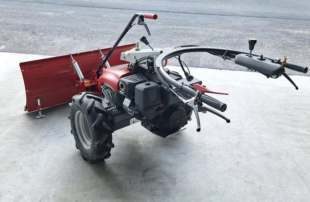 Schneepflug del tipo Köppl KRS 120, Neumaschine en Susten (Imagen 7)