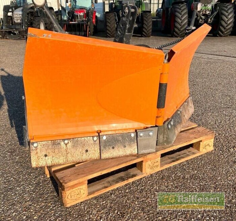 Schneepflug des Typs Kugelmann Vario Schneeräumschi, Gebrauchtmaschine in Bühl (Bild 3)