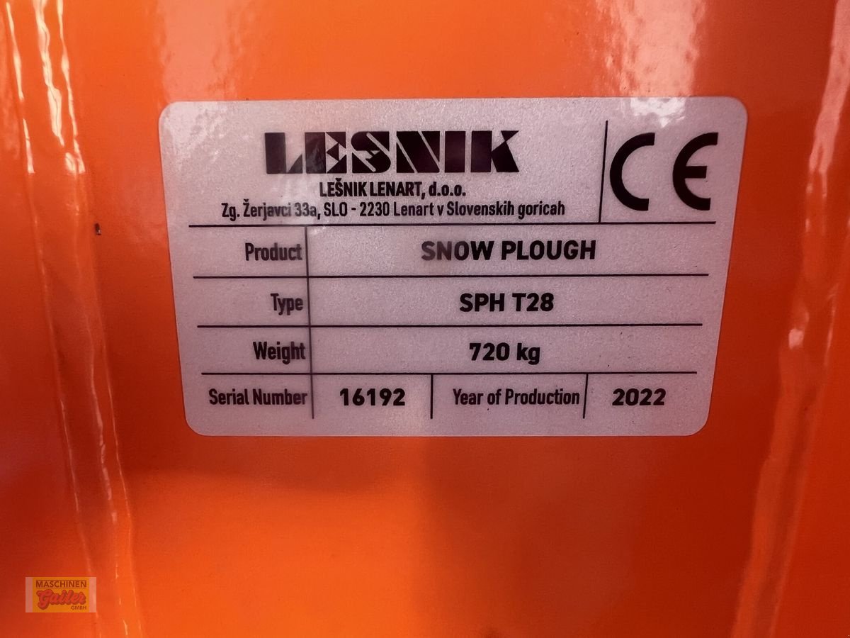 Schneepflug des Typs Lesnik Schneepflug SPH T28 mit Dreipunktanbau, Neumaschine in Kötschach (Bild 11)
