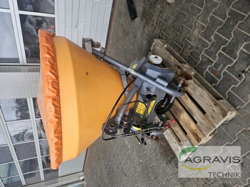 Schneepflug des Typs Matev WDS 400 K, Gebrauchtmaschine in Nienburg (Bild 2)