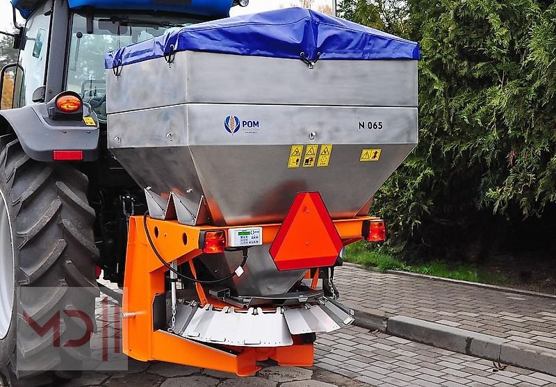 Schneepflug des Typs MD Landmaschinen POM Salzstreuer N 065, Neumaschine in Zeven (Bild 1)