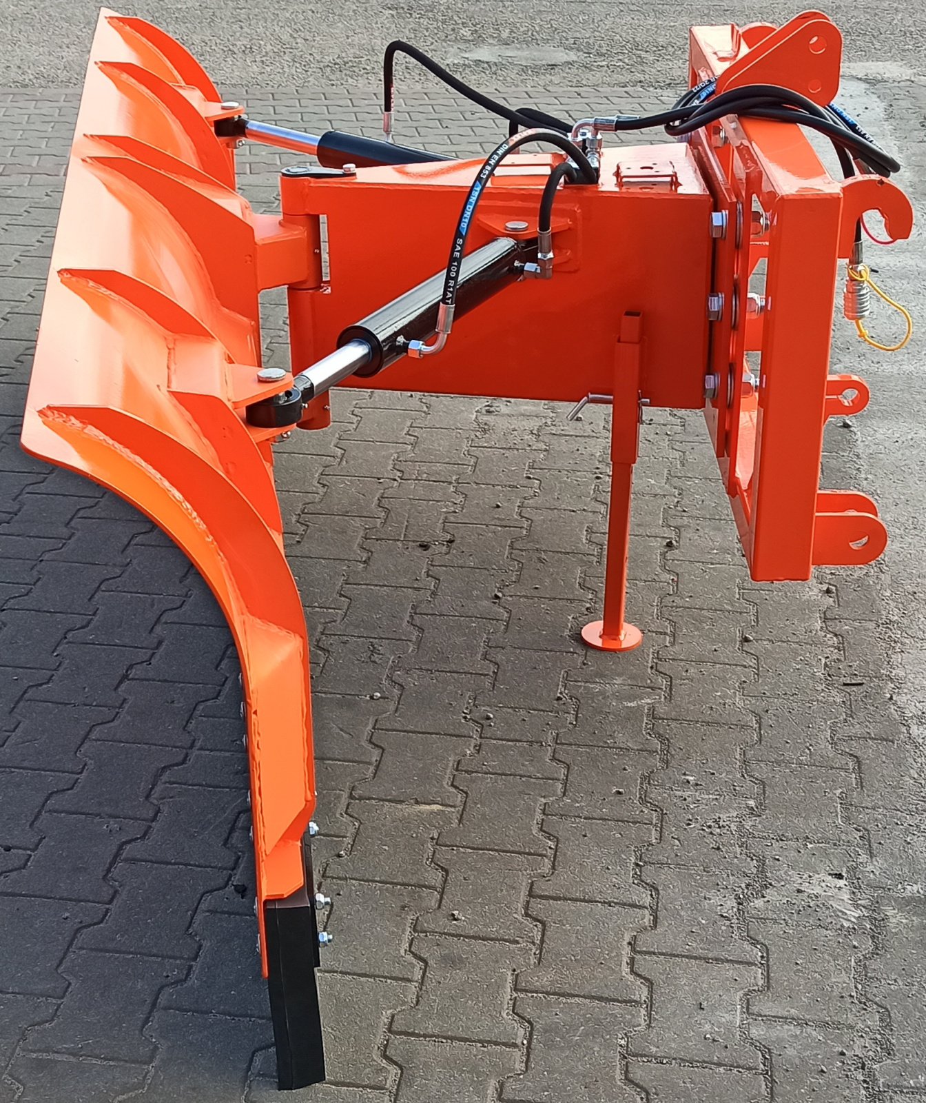 Schneepflug des Typs Metal Technik Schneeschild / snow plow, Neumaschine in Michałowo (Bild 9)