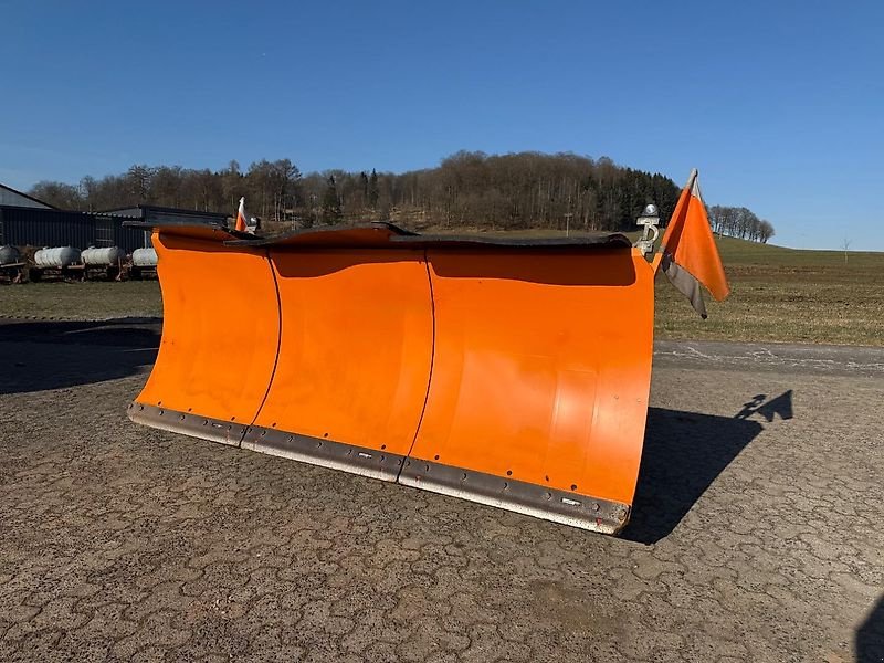 Schneepflug of the type MSW-GmbH DVP-3.30 Schneeschild, Gebrauchtmaschine in Steinau  (Picture 1)