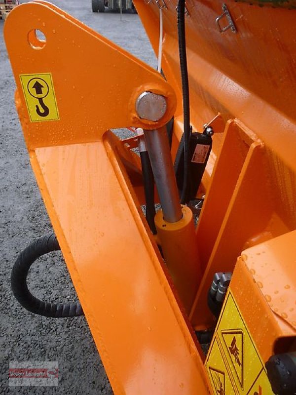 Schneepflug van het type PRONAR HZS 10 Selbstladestreuer, Neumaschine in Ostheim/Rhön (Foto 4)