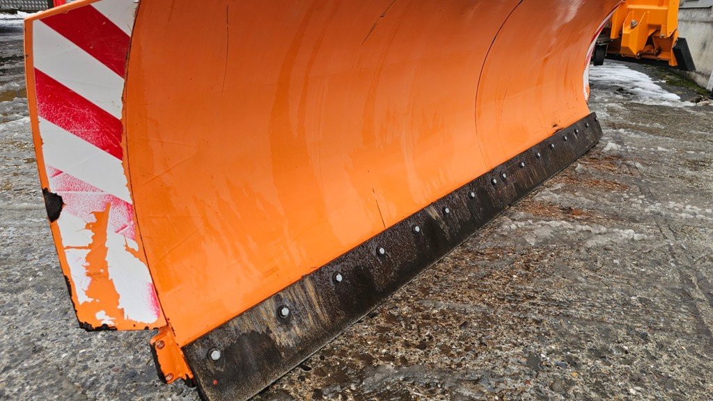 Schneepflug типа PRONAR PU-3300, Gebrauchtmaschine в Altendorf (Фотография 4)