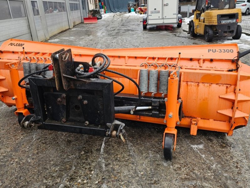 Schneepflug du type PRONAR PU-3300, Gebrauchtmaschine en Altendorf (Photo 1)