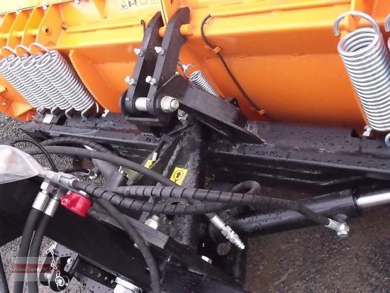 Schneepflug des Typs PRONAR Schneeschild PU 3300, Neumaschine in Ostheim/Rhön (Bild 8)