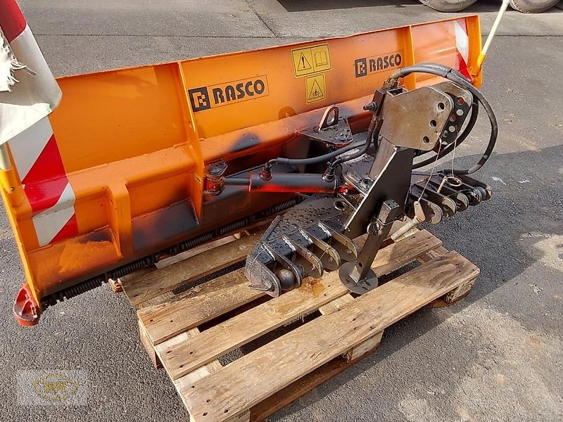 Schneepflug des Typs Rasco Schneeschild Kat. 2, Gebrauchtmaschine in Mühlhausen-Görmar (Bild 4)