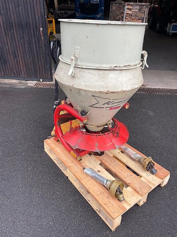 Schneepflug tip Rauch WB Streuer Salz / Splitstreuer Düngerstreuer - sehr guter Zustand - Versand möglich, Gebrauchtmaschine in Niedernhausen OT Engenhahn (Poză 3)