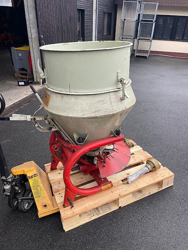 Schneepflug tip Rauch WB Streuer Salz / Splitstreuer Düngerstreuer - sehr guter Zustand - Versand möglich, Gebrauchtmaschine in Niedernhausen OT Engenhahn (Poză 4)