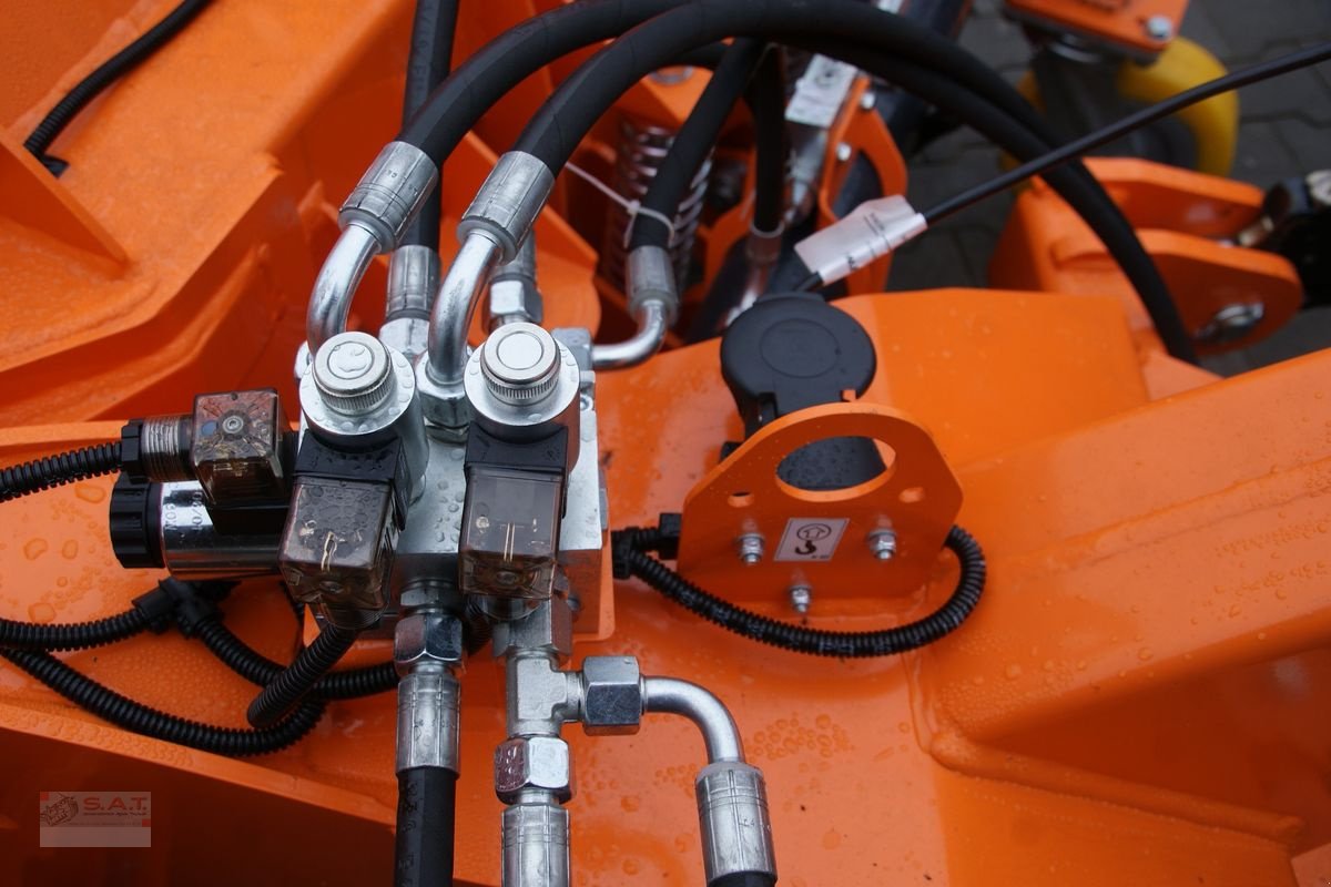 Schneepflug des Typs SaMASZ AlpS 301-Vollausstattung-NEU, Neumaschine in Eberschwang (Bild 5)