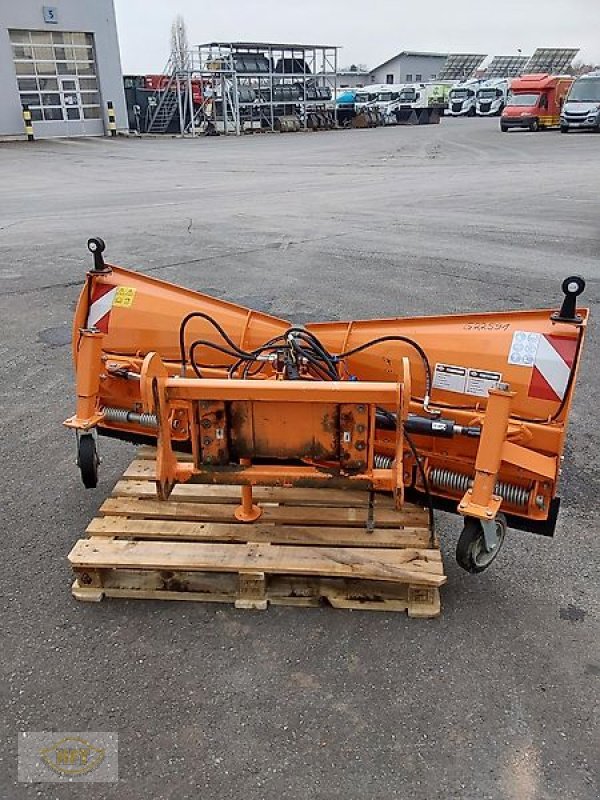 Schneepflug des Typs SaMASZ City 180 für z.B. Weidemann Radlader, Gebrauchtmaschine in Mühlhausen-Görmar (Bild 2)