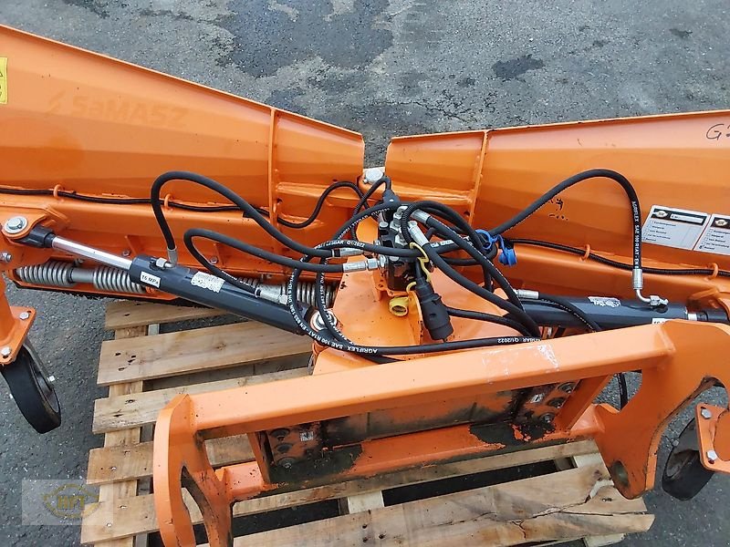 Schneepflug des Typs SaMASZ City 180 für z.B. Weidemann Radlader, Gebrauchtmaschine in Mühlhausen-Görmar (Bild 3)