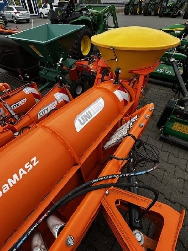 Schneepflug des Typs SaMASZ UNI 180 BRG, Neumaschine in Mrągowo (Bild 9)
