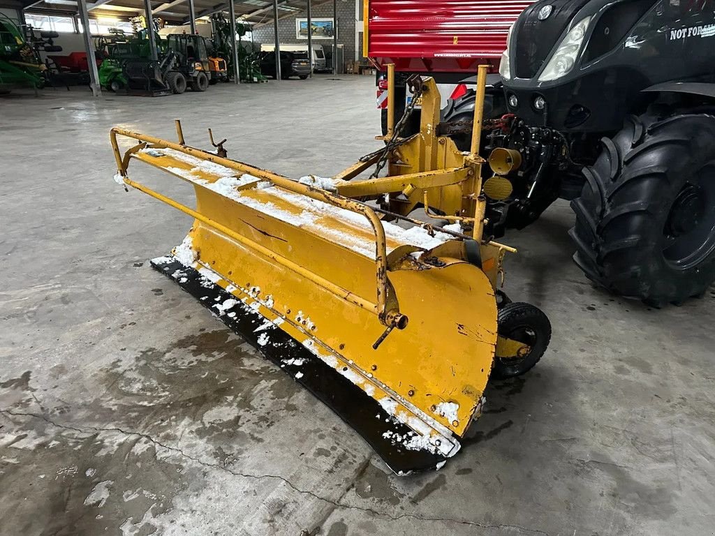 Schneepflug van het type Schmidt 2.80 mtr DLK 320 Sneeuwschuif, Gebrauchtmaschine in BENNEKOM (Foto 2)