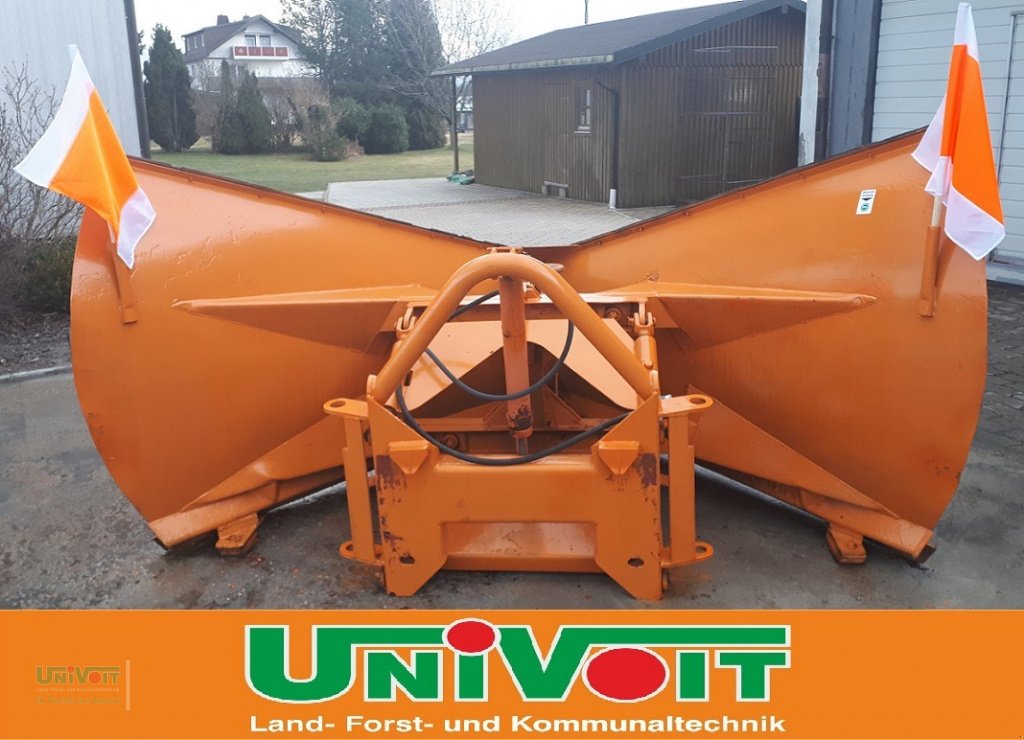 Schneepflug typu Schmidt Keilpflug K 3 für Unimog - MB trac, Gebrauchtmaschine v Warmensteinach (Obrázek 1)