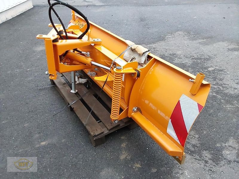 Schneepflug des Typs Simed PMS 170, Neumaschine in Mühlhausen-Görmar (Bild 2)