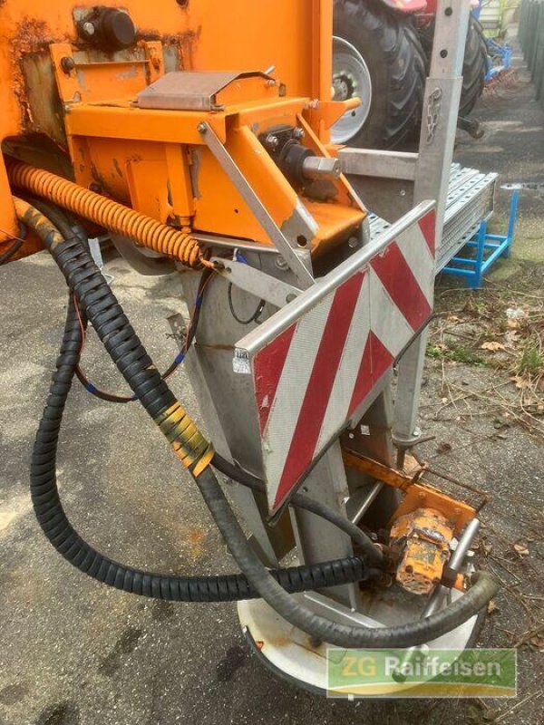 Schneepflug от тип Sonstige Aufbaustreuer, Gebrauchtmaschine в Bühl (Снимка 5)