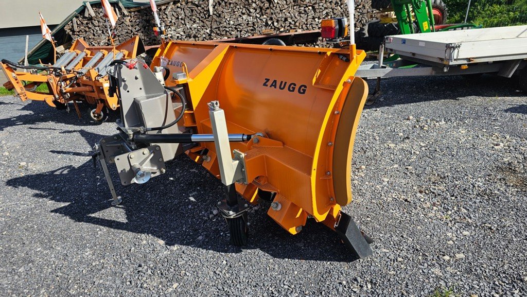 Schneepflug des Typs Sonstige G32-330-3-45 Grad, Neumaschine in Altendorf (Bild 3)