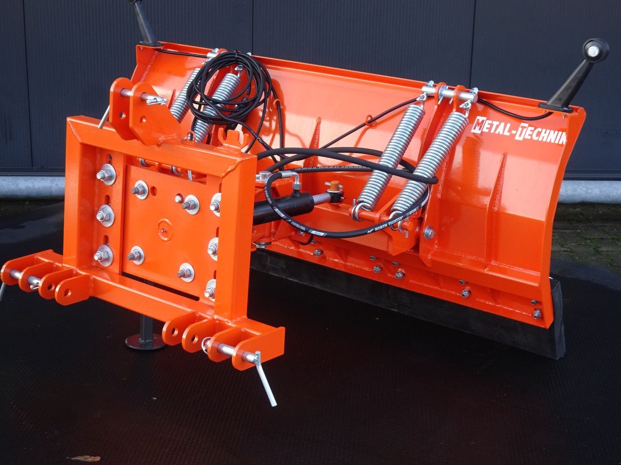 Schneepflug des Typs Sonstige Hofstede / Metal Technik Compact sneeuwschuif, Neumaschine in Staphorst (Bild 1)