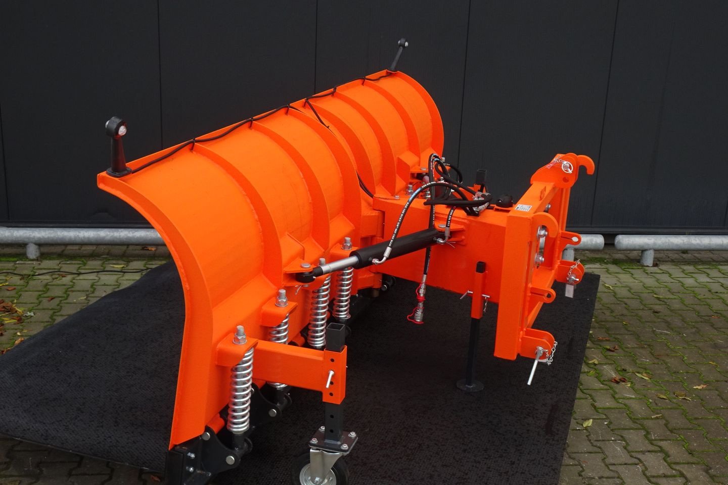 Schneepflug des Typs Sonstige Hofstede Sneeuwschuif 3.0M middel, Neumaschine in Staphorst (Bild 4)