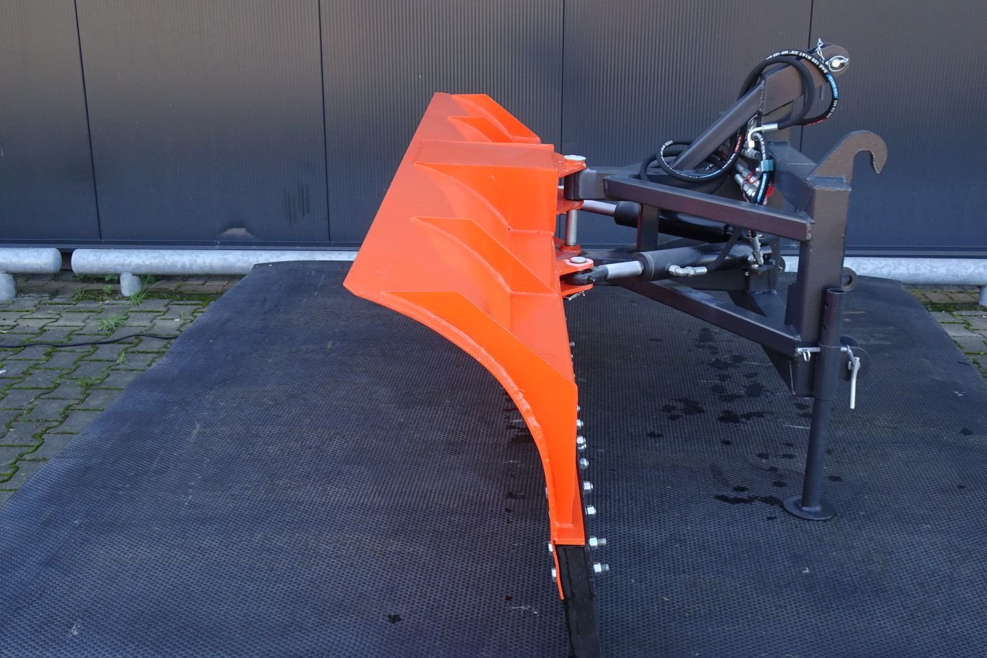 Schneepflug des Typs Sonstige Hofstede Sneeuwschuif, Neumaschine in Staphorst (Bild 2)