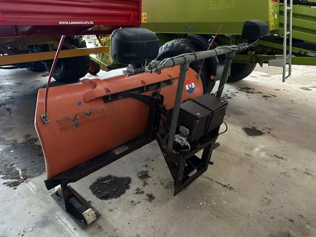 Schneepflug van het type Sonstige Nido 2100 Sneeuwschuif 2.10mtr werkbreedte, Gebrauchtmaschine in BENNEKOM (Foto 4)
