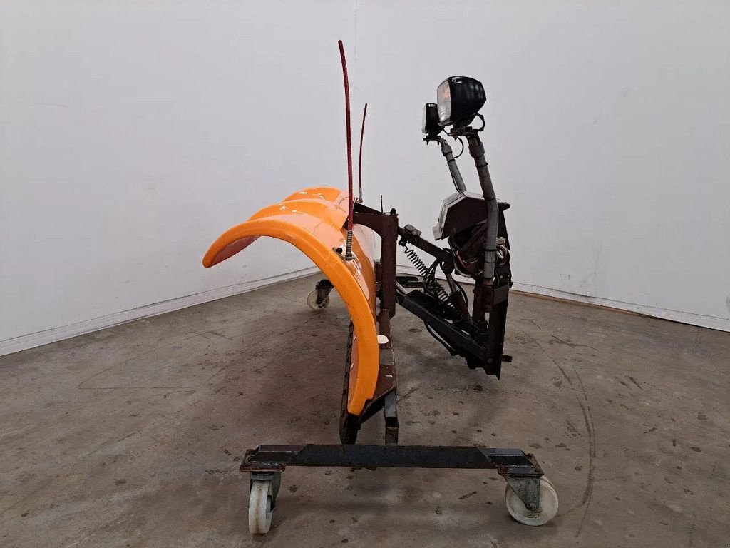 Schneepflug za tip Sonstige Nido SNK 180 EPZ Sneeuwschuiver, Gebrauchtmaschine u Heijen (Slika 2)