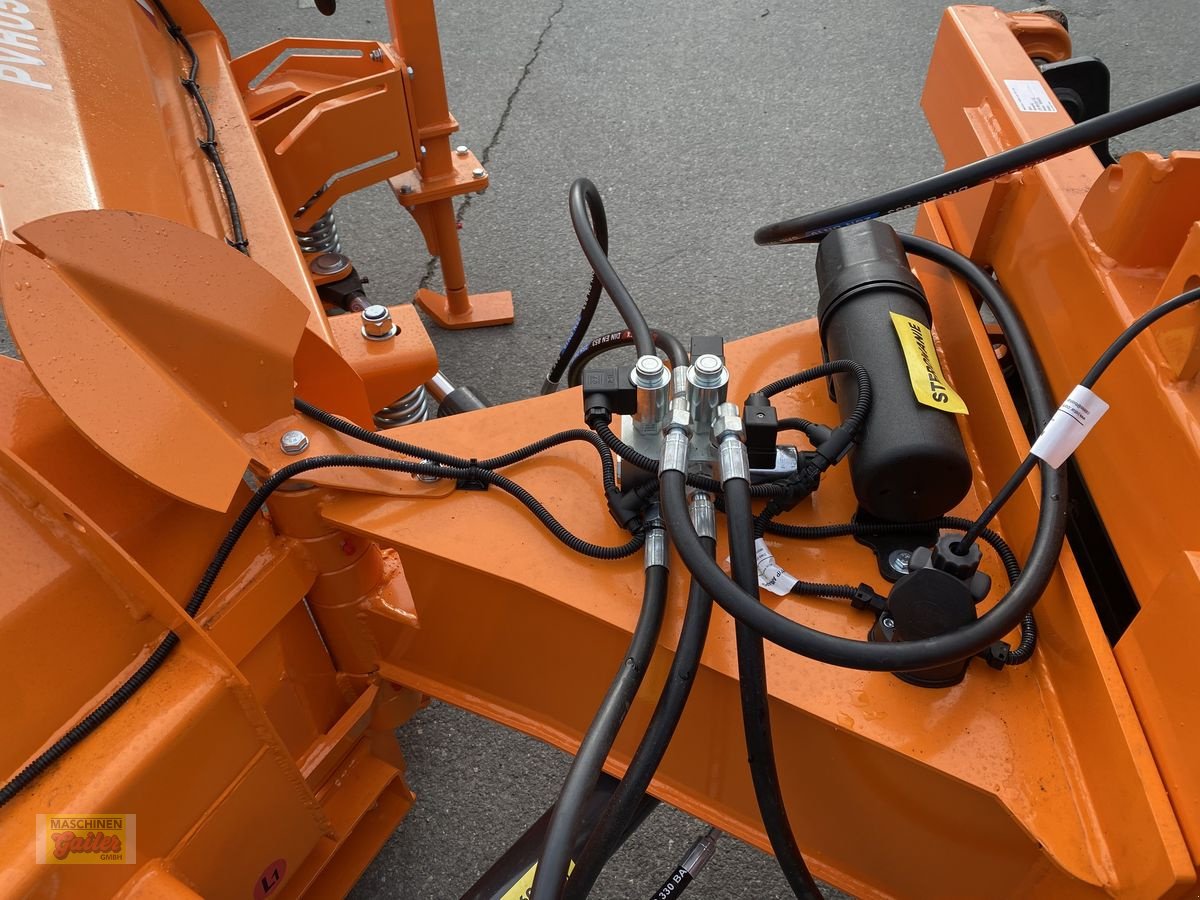 Schneepflug des Typs Sonstige PVHU5P 2500 Variopflug Euro-Dreipunkt, Neumaschine in Kötschach (Bild 24)