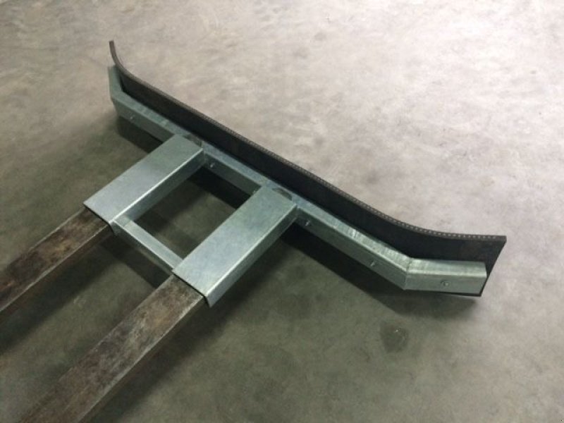 Schneepflug des Typs Sonstige Rubberschuiven schuif schuiven, Neumaschine in Dronten (Bild 2)