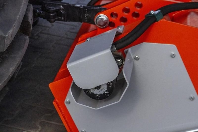 Schneepflug des Typs Sonstige Salzstreuer Sandstreuer Streuer Schneeschild Selbstlader, Gebrauchtmaschine in Schmallenberg (Bild 4)