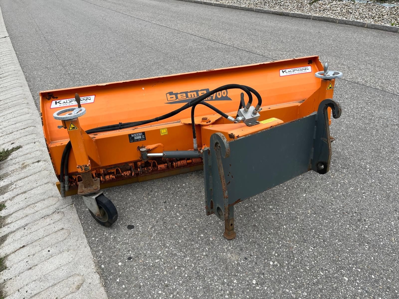 Schneepflug typu Sonstige Schneepflug Bema, Gebrauchtmaschine v NATTERNBACH (Obrázek 9)