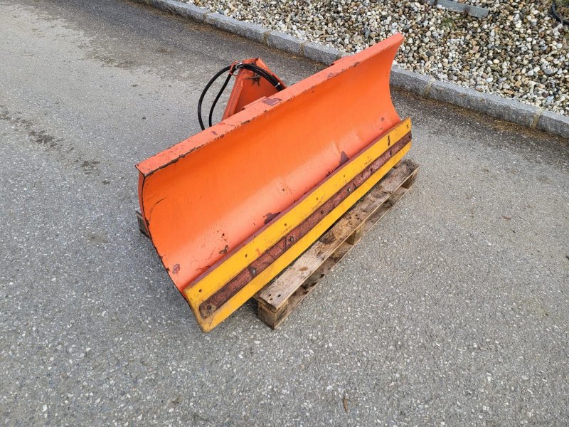 Schneepflug des Typs Sonstige Schneepflug Kubota, Gebrauchtmaschine in NATTERNBACH (Bild 1)