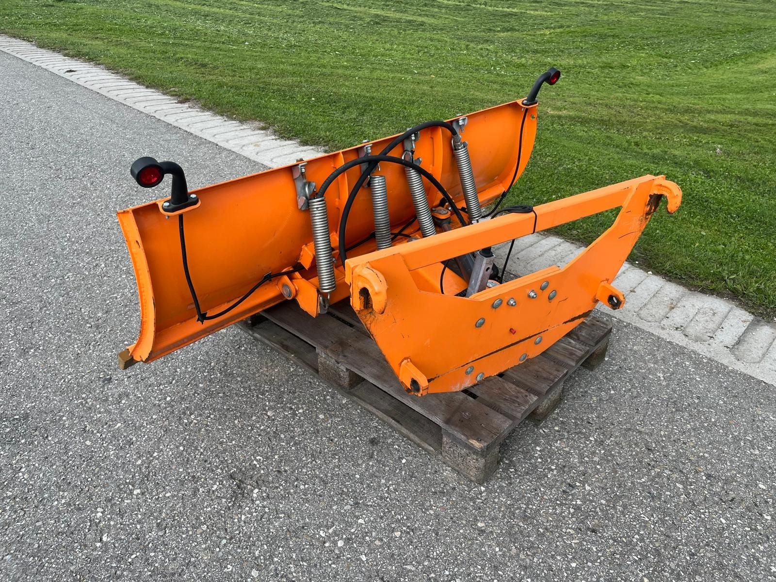 Schneepflug Türe ait Sonstige Schneepflug Stekro 180, Gebrauchtmaschine içinde NATTERNBACH (resim 2)