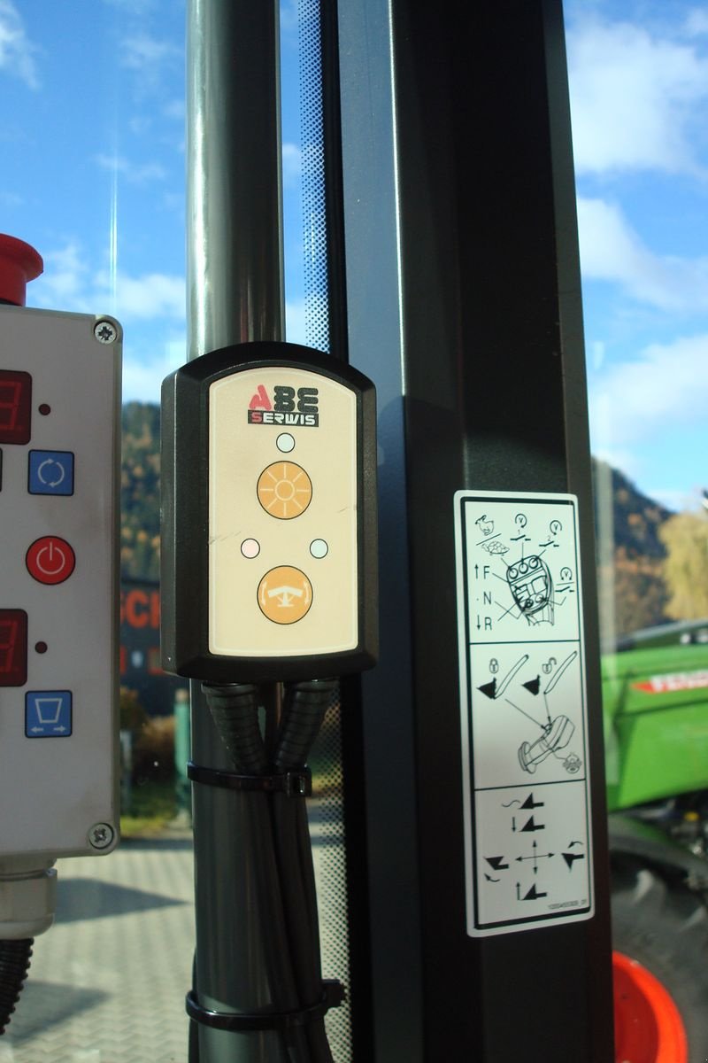 Schneepflug des Typs Sonstige Schneepflug Vario Mini, Neumaschine in Judenburg (Bild 15)