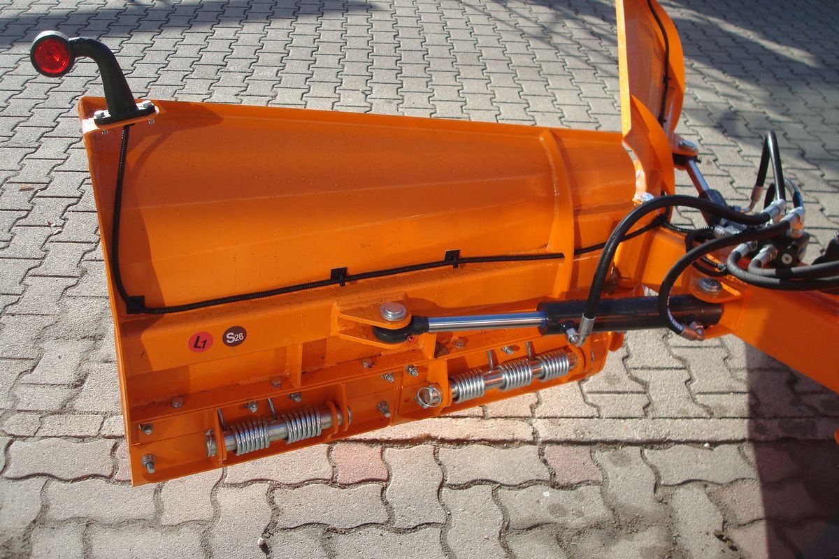 Schneepflug des Typs Sonstige Schneepflug Vario Mini, Neumaschine in Judenburg (Bild 14)