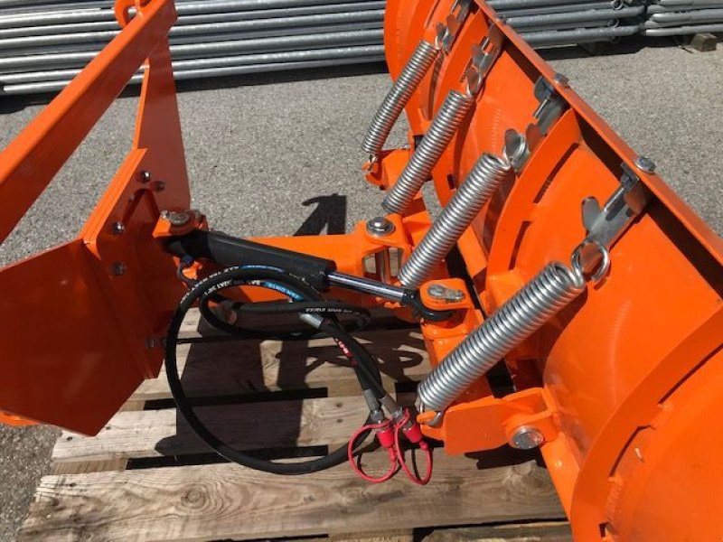 Schneepflug des Typs Sonstige Schneeschild 200cm Euroaufnahme, Neumaschine in Tamsweg (Bild 5)