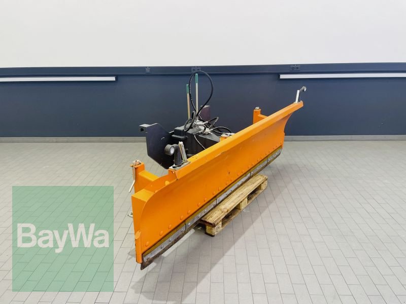 Schneepflug от тип Sonstige SCHNEESCHILD L-SF 275 MERLO, Gebrauchtmaschine в Manching (Снимка 1)