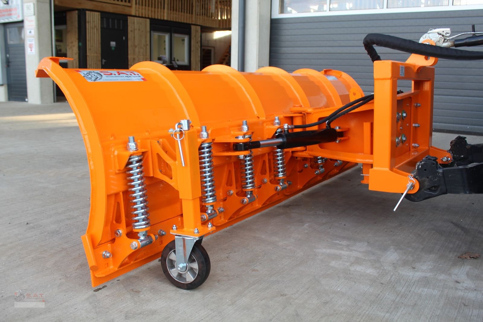 Schneepflug typu Sonstige Schneeschild mit Ausklinkung - Schneepflug, Neumaschine v Eberschwang (Obrázek 4)