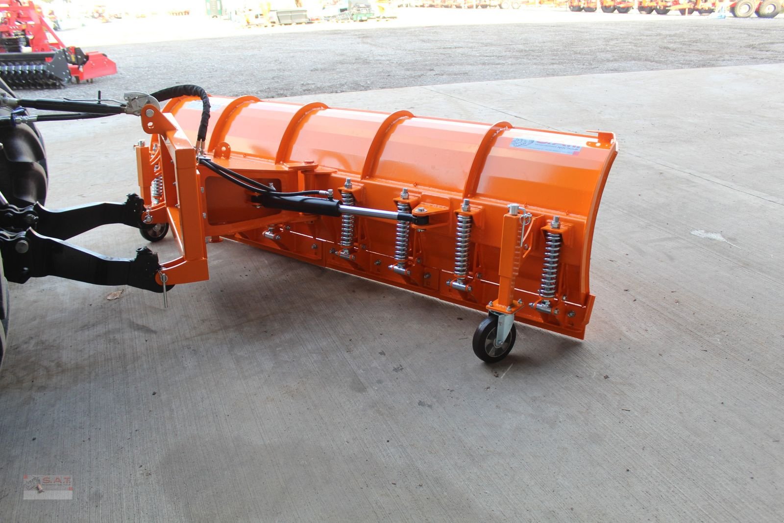 Schneepflug typu Sonstige Schneeschild mit Ausklinkung - Schneepflug, Neumaschine v Eberschwang (Obrázek 16)