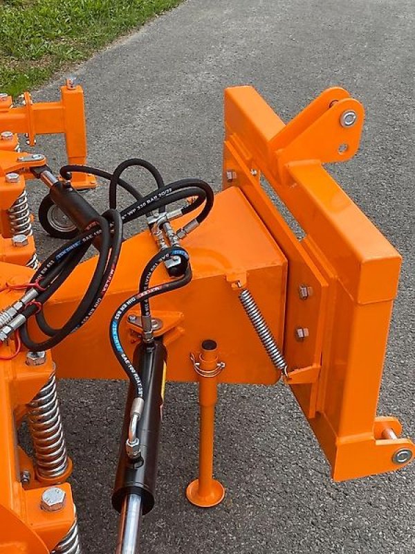 Schneepflug des Typs Sonstige Schneeschild Schneeräumschild Räumschild Planierschild Schild, Gebrauchtmaschine in Schmallenberg (Bild 5)