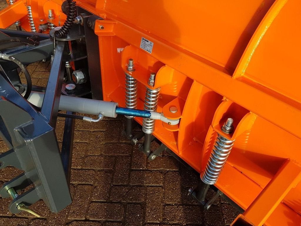 Schneepflug Türe ait Sonstige Sneeuwschuif, Neumaschine içinde Goudriaan (resim 6)