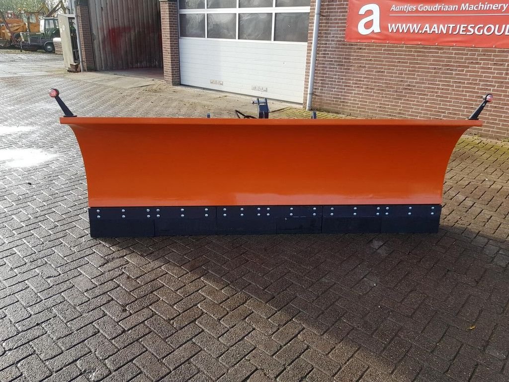 Schneepflug Türe ait Sonstige Sneeuwschuif, Neumaschine içinde Goudriaan (resim 2)